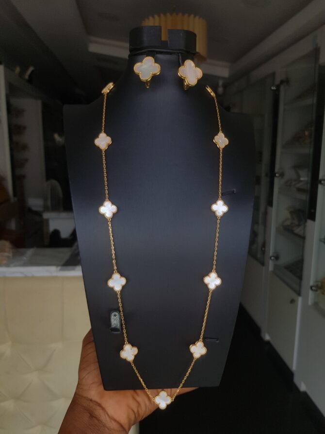 Brazilian Gold White Vancleef Long-Chain With Earrings